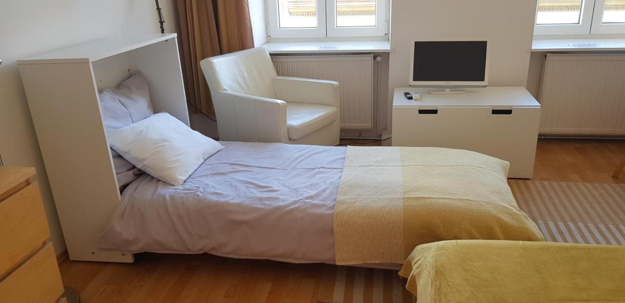 Schubert Park Apartment Near Volksopera וינה מראה חיצוני תמונה